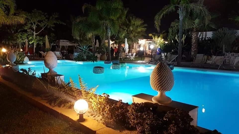 マルサラ Baglio Isolalunga Bed & Breakfast エクステリア 写真